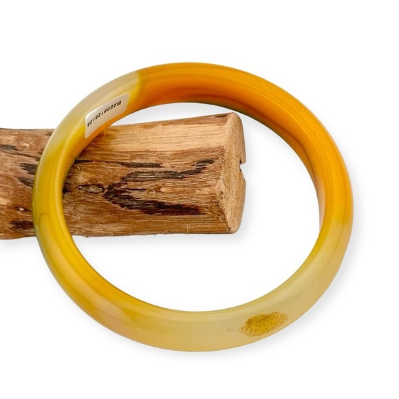 Flashy Natural Agate Hand Carved Bangle Gemstone Bracelet - Picture 3 of 4